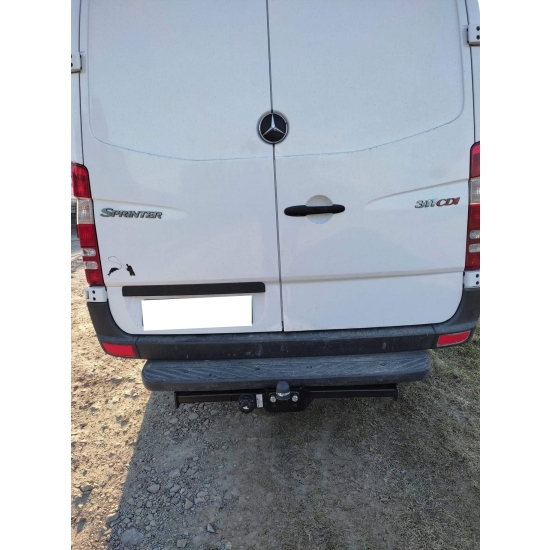 Hak holowniczy Mercedes Sprinter II i III ze stopniem pojed. koła, skrzynia, furgon(VAN) 2006r- 2024r