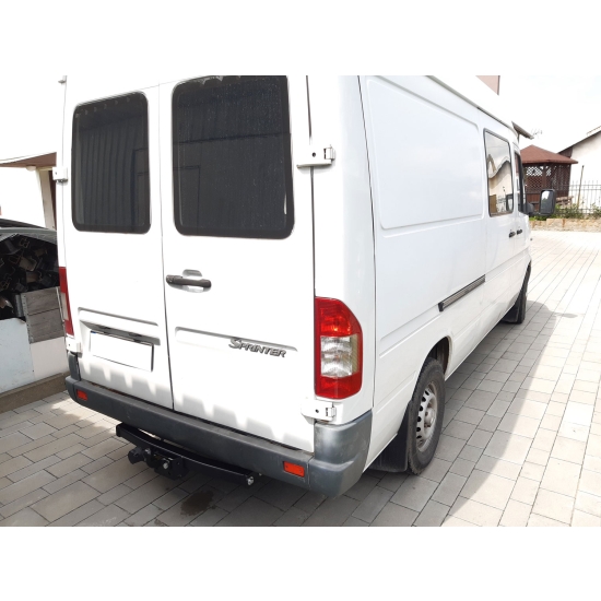 Hak holowniczy <b>Mercedes Sprinter 3550/4025 VAN</b> (1995r. - 2006r.)