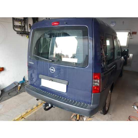 Hak holowniczy <b>Opel Combo C kombivan</b> (09.2001r. - 2011r.)