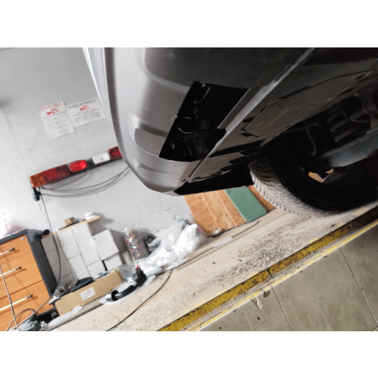 Hak holowniczy <b>Lexus NX 300h</b> (2014r. - 2021r.)